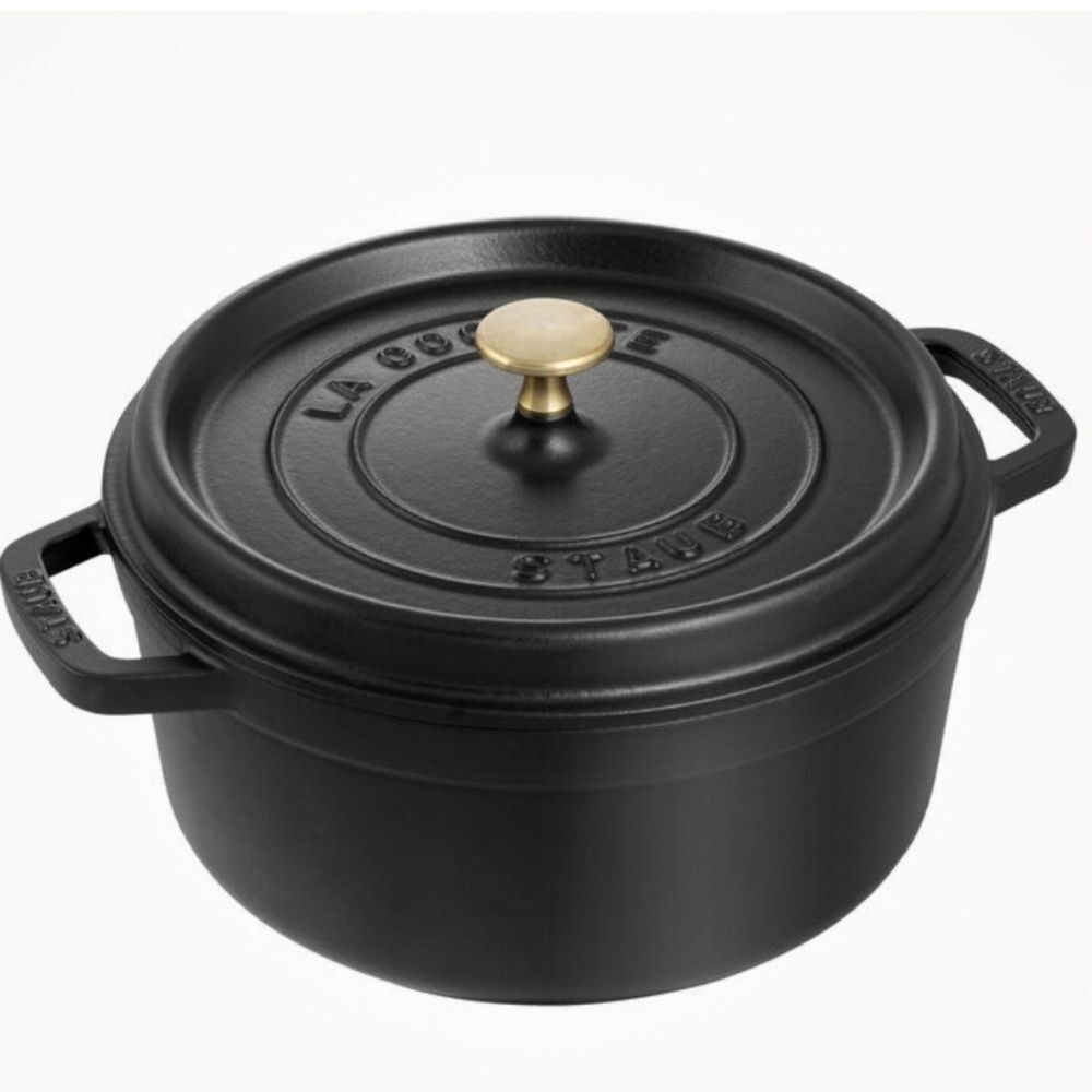 Staub 22cm Round Cast Iron Cocotte- Black